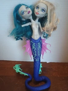 Muñeca Monster High Great Scarrier Reef Peri y Pearl Serpentine - Imagen 1 de 6