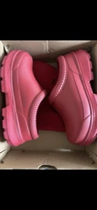 Ugg Tasman X Rain Red - Picture 1 of 4