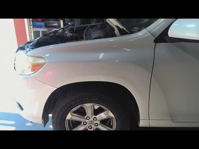 Used Front Left Fender fits: 2008 Toyota Highlander Front Left Grade A - Image 1 of 4