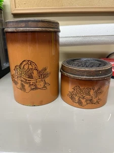 Vintage CHEINCO Woodbury 1970 Metal (2) Canisters )2) Tops!!! Cute - Picture 1 of 12