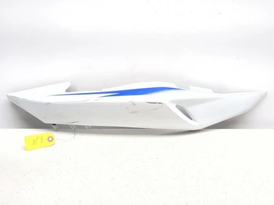 04-09 Panel de cubierta trasera derecha Suzuki GS500F 47111-01DA Foto 1 de 4