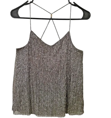 Camiseta sin mangas EXPRESS negra dorada metálica brillante corta espalda cruzada con tiras talla XS Foto 1 de 4