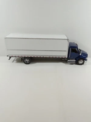 KENWORTH T280 CON REMOLQUE FURGONETA SUPREME SIGNATURE AZUL 1/32 DIECAST MASTERS 71101 MB Foto 1 de 4