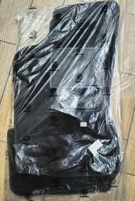 Tappetini Tappeti in Moquette ALFA ROMEO 147 ORIGINALI Dal2001/2010 INTROVABILE  - Immagine 1 di 4