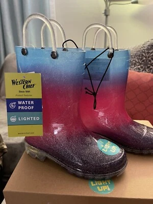 Botas de Lluvia WESTERN CHIEF Rosa Arco Iris Brillo Iluminadas Niños talla 9/10 Nuevas En Caja Foto 1 de 4