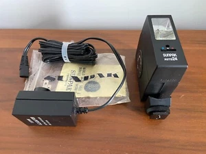 Sunpak Auto24 Electronic Flash with Main Lead. Battery or Mains Power - WORKING - Picture 1 of 14