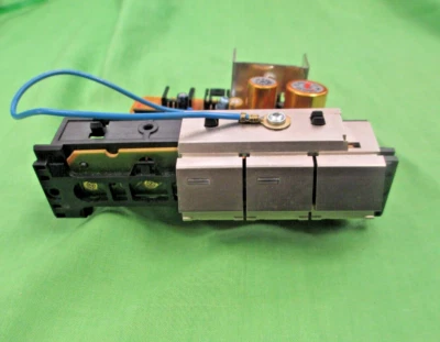 CONTROLES BASE MOTOR GIRATORIO DOBLE CS 616 Q PCB E INTERRUPTOR PT# 276-019 Y 273-545 Foto 1 de 3