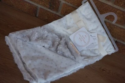 BABY Blankets & BEYOND Furry Swirl Rosette Gray White STAR Soft Baby BLANKET NWT - Image 1 of 4