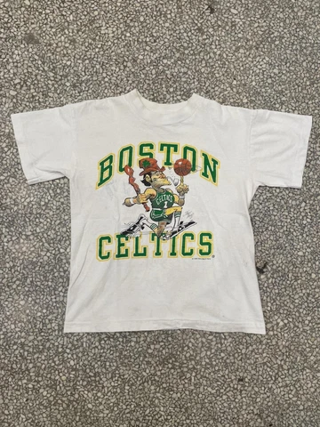 Boston Celtics Vintage 1990 Jack Davis Unisex T-shirt Gift For Basketball Lover Cover