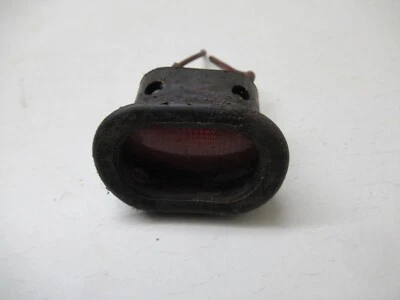 LUZ INTERIOR PORTA TRASEIRA DIREITA BENTLEY MULSANNE TURBO 1985 - Imagem 1 de 3