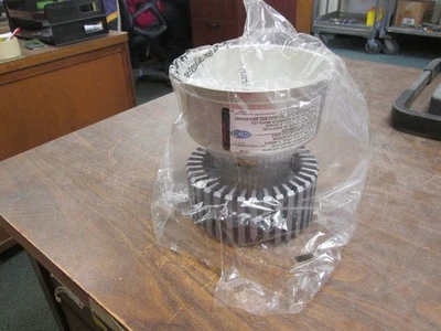 Philips Lightolier LED Downlight C6L1520DL40KMCCDFT 6" 4000k New Surplus - Image 1 of 4