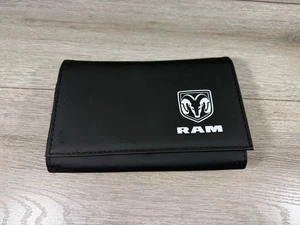 2018 Dodge Ram Trucks 1500/2500/3500 Owners Manual / User Guide With Case - Picture 1 of 13