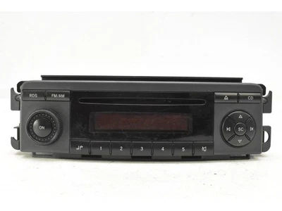 SMART FORFOUR 454 Musik-Player mit GPS A4548200379 2004 28225811 - Bild 1 von 4