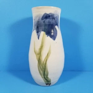 KERRY SMITH Art Pottery Vase Blue Flowers Signed by Artist Atlanta 7" Wheel - Picture 1 of 8