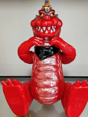 Jumpyoumeow Godzilla Guitar Monster Lottery Sofubi Toygraph Zhang Yun Mao  - Image 1 of 4