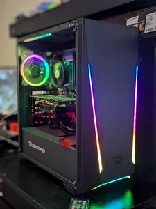 Gaming PC 10 Core Xeon 16GB RAM RX 480 8GB Win10 WiFi | 140 FPS Fortnite - Picture 1 of 10