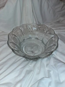 Fostoria mattierter MÜNZKRISTALL 15" PUNCHSCHALE Americana Glocke Siegel - Bild 1 von 5