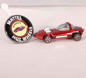 MATTEL HOT WHEELS 1968 REDLINE SILHOUETTE SPECTRAFLAME RED CAR USA BADGE BUTTON - Picture 1 of 24