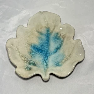 Handcrafted Ceramics Made In Vietnam Leaf Shaped Trinket Dish Crackle Glaze - Picture 1 of 11