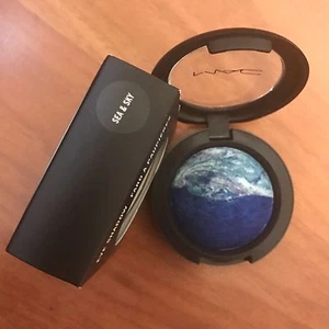 NUEVO EN CAJA, MAC Mineralize Duo Sombra de Ojos "SEA & SKY", Colección Electroflash - Imagen 1 de 3