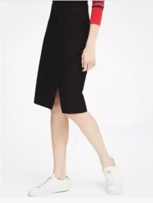 Usado en Excelente Condición ~ Banana Republic ~ Negro Bi-Elástico ~ Falda Lápiz Envolvente Frontal ~ Cremallera Lateral ~ Talla 6 Foto 1 de 4