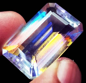 Quarzo Mistico Colore Arcobaleno Meraviglioso 100,65 Ct Gemma Sciolta Certificato Smeraldo - Foto 1 di 5