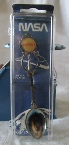 CUCCHIAIO SOUVENIR PLACCATO ARGENTO NASA 1988 VINTAGE NASA Space Shuttle - Foto 1 di 1