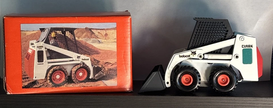 Vintage NOS GAMA Clark 741 Bobcat Skid steer Loader 9420 1/19 West Germany BOX - Image 1 of 4