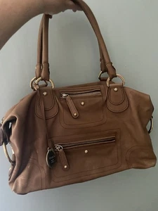 Tod's Tan Leather Shoulder Bag Pre Loved Made In Italy - Picture 1 of 13