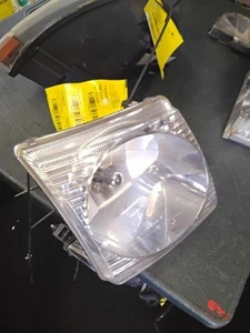 Passenger Right Headlight Sport Trac Fits 2001-2005 FORD EXPLORER  - Picture 1 of 4