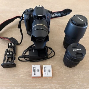 Canon EOS Rebel T5i DSLR Camera Kit with 18-200mm, 75-300mm & 10-18m with extras - Picture 1 of 7