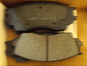 Front Disc Brake Pad Set, Ceramic - Wagner ZD643 - Bild 1 von 2