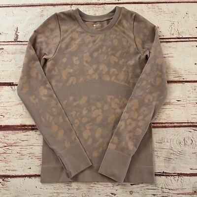 Zella Animal Print Compression Athletic Shirt Thumb Holes Pink Long Sleeve XS - Image 1 of 4