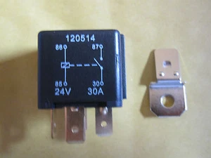 4 Pin 24v 30A Relais - Bild 1 von 3
