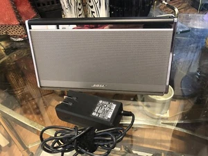 BOSE SOUNDLINK WIRELESS MOBILE SPEAKER SILVER WITH BROWN LEATHER BOSE SOUND NICE - Picture 1 of 6