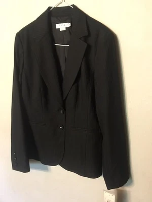 NUEVO $398 Blazer Garfield & Marks Talla 6 Negro con Pequeñas Rayas Azules. Foto 1 de 4