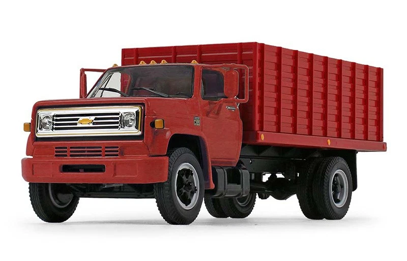First Gear 10-4253 1:34 1970s Chevrolet C65 Red Grain Truck with Corn Load - Image 1 of 1