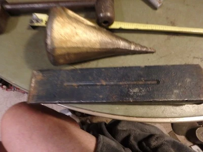 3P -2 heavy duty log splitting wedges- OREGON & SFC - Image 1 of 2