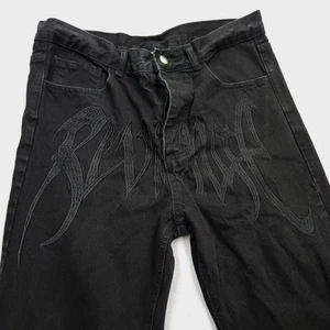 Pantalones de mezclilla Revenge para hombre 34x29 negros skater grunge góticos bordados xxxtentacion - Imagen 1 de 17