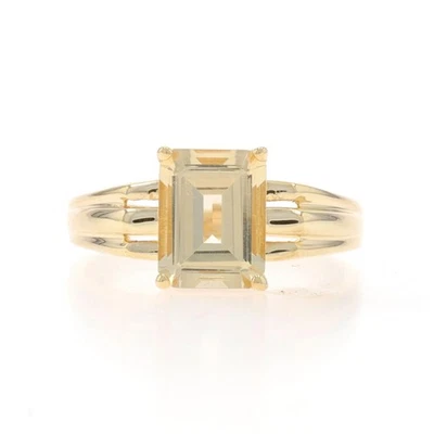 Anillo solitario de berilo dorado de oro amarillo - corte esmeralda de 14 k acanalado de 1,79 quilates Foto 1 de 4