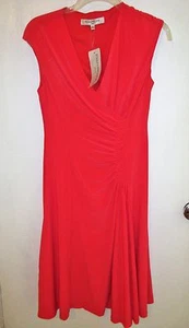 Nwts $99 Evan Picone Ladies Size 2 Red Hibiscus Sleeveless Dress - Picture 1 of 8