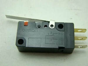 Omron 125VAC Switch Roller 2750R - Picture 1 of 6