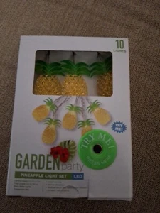 Garden Party Pineapple Light Set LED 10 Indoor Use Lights 1.37 m New - Picture 1 of 5