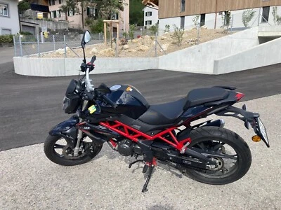 LEICHTKRAFTRAD BENELLI BN 125 - Bild 1 von 4