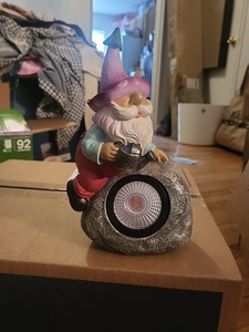 garden gnome statue solar