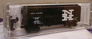 N-scale/20686\New Haven NH 21991/ 40' Box Car Single Door w/Roofwalk Micro 2004 - Picture 1 of 7