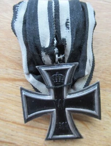 Original Eisernes Kreuz 2. Klasse Hersteller G an Einzelbandspange 1. WK - Bild 1 von 3