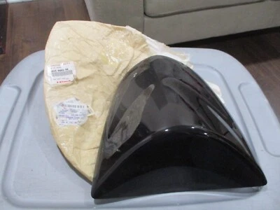 Cubierta de asiento para Kawasaki 2006-2007 ZX-10R ZX1000 NINJA 53065-0005-H8 NUEVO DE STOCK Foto 1 de 4