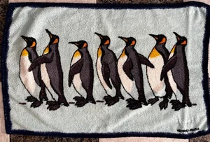 Hermès towel model Penguins Beach Towel, vintage, 61 x 94 cm , original - Bild 1 von 4