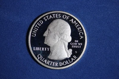 2011 S WASHINGTON OLYMPIC SILVER PROOF WASHINGTON QUARTER #K57074 - Image 1 of 2